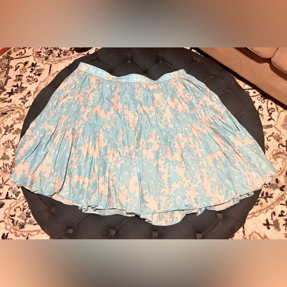Old Navy circle skirt in Turquoise and Grey. Elasticized waist. Size XL
